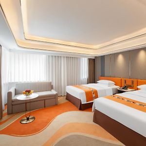 Hotel Beverly Plaza